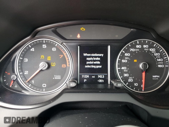 2016 Audi Q5 Premium Plus с VIN WA1L2AFP7GA074452, выставлен на аукционе Copart как лот 61082715 с пробегом 71 224 миль миль и Списание • Salvage title. История ставок и продаж доступна на DreamBid. Изображение 9.
