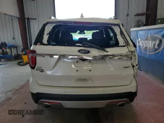 2017 Ford Explorer XLT z VIN 1FM5K8D89HGD10533, wystawiony jako Copart lot #63228615 z przebiegiem 134 917 mil mil oraz Szkoda całkowita • Salvage title. Historia ofert i sprzedaży dostępna na DreamBid. Obrazek 6.