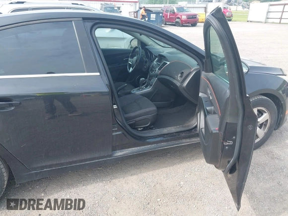 2014 Chevrolet Cruze 1LT with VIN 1G1PC5SB0E7291575, listed as a IAAI auction lot 42417379 with 111,705 mi miles and . Bid and sale history available at DreamBid. Image 5.