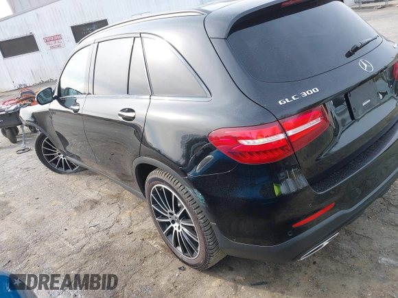 2018 Mercedes-Benz GLC with VIN WDC0G4KB9JV074128, listed as a IAAI auction lot 41793026 with 46,669 mi miles. Bid and sale history available at carsss.com. Image 3.