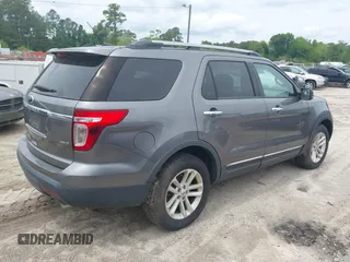 2014 Ford Explorer XLT with VIN 1FM5K8D82EGC55841, listed as a IAAI auction lot 42113070 with 150,387 mi miles and . Bid and sale history available at carsss.com. Image 4.