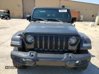 2020 Jeep Wrangler Unlimited Sahara Altitude with VIN 1C4HJXEG3LW321854, listed as a Copart auction lot 70761874 with Not provided miles and Clean title. Bid and sale history available at DreamBid. Image 5.