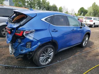 2022 Lexus NX with VIN 2T2GKCEZ6NC003981, listed as a Copart auction lot 56117113 with 15,294 mi miles. Bid and sale history available at carsss.com. Image 3.