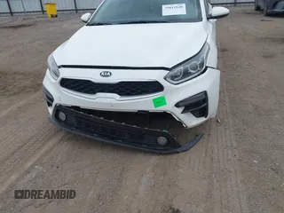 2020 Kia Forte LXS with VIN 3KPF24AD7LE152818, listed as a IAAI auction lot 39011840 with 79,029 mi miles. Bid and sale history available at carsss.com. Image 6.