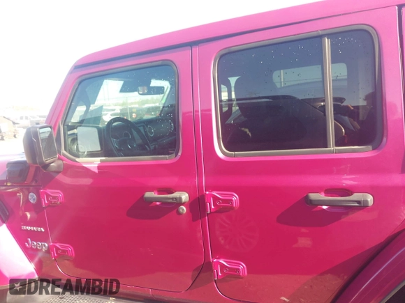 2021 Jeep Wrangler Unlimited Sahara with VIN 1C4JJXP63MW863995, listed as a IAAI auction lot 42037221 with 41,308 mi miles and . Bid and sale history available at DreamBid. Image 14.