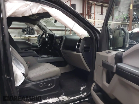 2016 Ford F-150 XLT with VIN 1FTFW1EF2GFA77374, listed as a IAAI auction lot 41352961 with 133,186 mi miles. Bid and sale history available at carsss.com. Image 5.