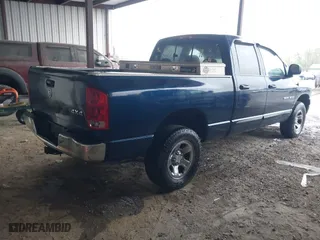 2005 Dodge Ram 1500 ST with VIN 1D7HU18NX5S119074, listed as a IAAI auction lot 41981492 with 199,224 mi miles. Bid and sale history available at carsss.com. Image 4.