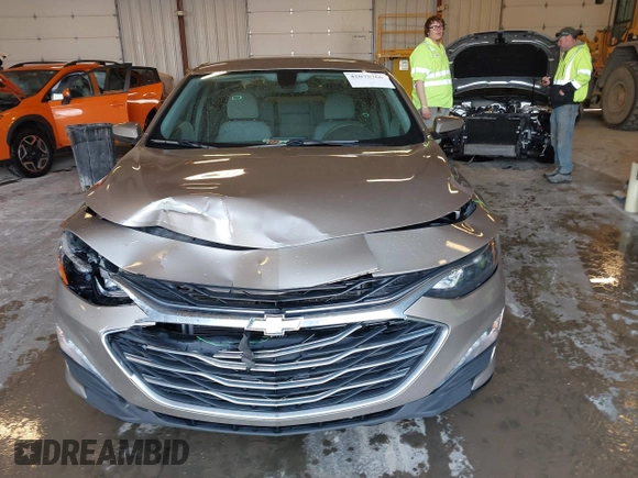 2022 Chevrolet Malibu LT with VIN 1G1ZD5ST4NF109252, listed as a IAAI auction lot 42075766 with 81,144 mi miles and . Bid and sale history available at DreamBid. Image 12.