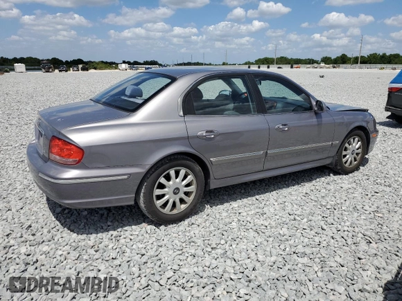 2005 Hyundai Sonata GLS with VIN KMHWF35H55A135271, listed as a Copart auction lot 51962525 with 95,265 mi miles and Salvage Title. Bid and sale history available at carsss.com. Image 3.