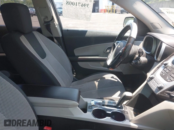 2011 Chevrolet Equinox LT w/1LT with VIN 2GNALDEC0B1148220, listed as a IAAI auction lot 39671008 with 182,611 mi miles. Bid and sale history available at carsss.com. Image 5.