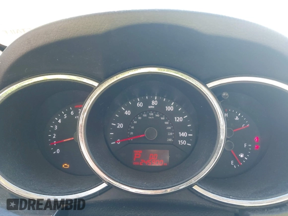 2013 Kia Sorento EX with VIN 5XYKU4A6XDG345785, listed as a IAAI auction lot 42199217 with 245,900 mi miles and . Bid and sale history available at DreamBid. Image 7.