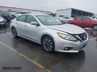 2016 Nissan Altima 2.5 SR with VIN 1N4AL3AP3GC129874, listed as a IAAI auction lot 41582912 with 106,536 mi miles. Bid and sale history available at carsss.com. Image 1.