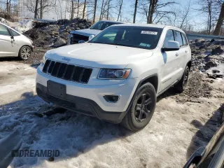2014 Jeep Grand Cherokee Laredo with VIN 1C4RJFAG0EC110085, listed as a Copart auction lot 48519475 with 192,189 mi miles and Non Repairable. Bid and sale history available at carsss.com. Image 1.