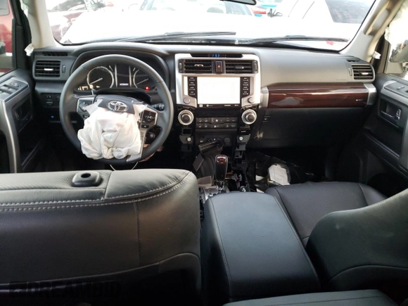 2021 Toyota 4Runner Limited with VIN JTEKU5JRXM5864937, listed as a Copart auction lot 69126922 with Not provided miles and . Bid and sale history available at DreamBid. Image 8.
