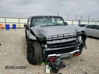 2024 GMC Hummer EV 2X z VIN 1GKB0NDE3RU110966, wystawiony jako Copart lot #79210474 z przebiegiem 3569 mil mil oraz Szkody całkowita. Historia ofert i sprzedaży dostępna na DreamBid. Obrazek 12.