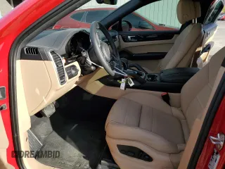 2022 Porsche Cayenne z VIN WP1BA2AY0NDA47808, wystawiony jako Copart lot #72619512 z przebiegiem 1 507 mil mil oraz . Historia ofert i sprzedaży dostępna na DreamBid. Obrazek 7.