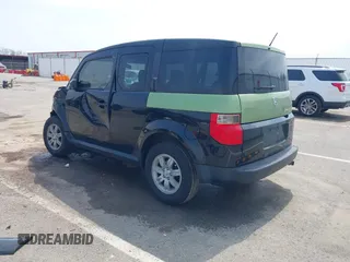 2006 Honda Element EX-P with VIN 5J6YH18736L007433, listed as a IAAI auction lot 41999592 with 201,875 mi miles and . Bid and sale history available at DreamBid. Image 3.