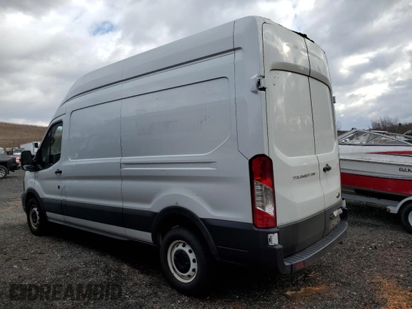 2021 Ford Transit Cargo with VIN 1FTBR1X81MKA08425, listed as a Copart auction lot 46747235 with 84,318 mi miles and Salvage Title. Bid and sale history available at DreamBid. Image 3.