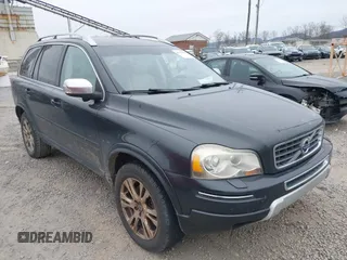 2013 Volvo XC90 Premier Plus with VIN YV4952CY9D1655924, listed as a IAAI auction lot 41375870 with 180,608 mi miles. Bid and sale history available at carsss.com. Image 1.