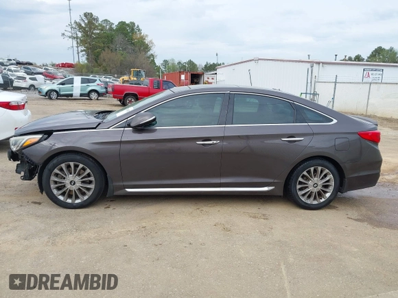 2015 Hyundai Sonata Limited with VIN 5NPE34AF4FH037765, listed as a IAAI auction lot 41887280 with 235,024 mi miles and . Bid and sale history available at carsss.com. Image 15.
