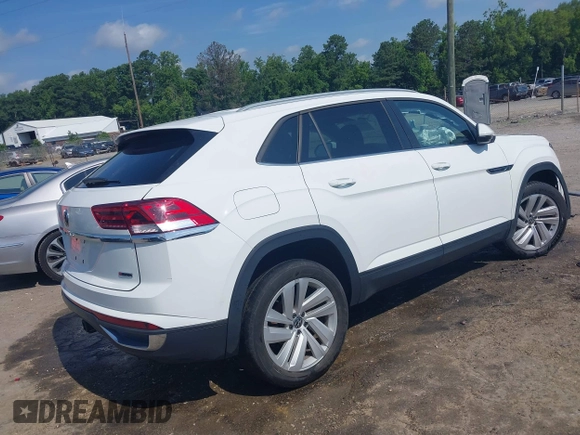 2022 Volkswagen Atlas SE with VIN 1V2HE2CA2NC219566, listed as a IAAI auction lot 42616407 with 46,476 mi miles and . Bid and sale history available at DreamBid. Image 4.