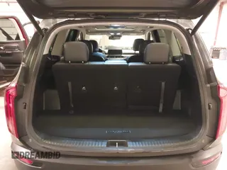 2020 Kia Telluride EX z VIN 5XYP3DHC7LG069617, wystawiony jako IAAI lot #41983785 z przebiegiem 123 609 mil mil oraz . Historia ofert i sprzedaży dostępna na DreamBid. Obrazek 18.