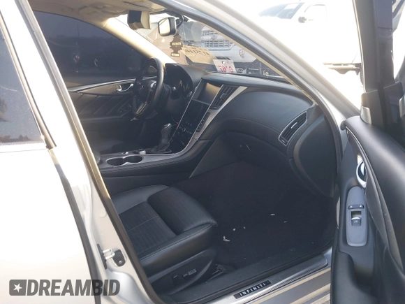 2019 Infiniti Q50 Luxe z VIN JN1EV7APXKM516277, wystawiony jako IAAI lot #41751440 z przebiegiem 52 638 mil mil oraz . Historia ofert i sprzedaży dostępna na DreamBid. Obrazek 5.