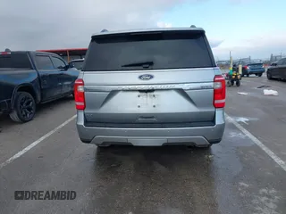 2020 Ford Expedition Max XLT z VIN 1FMJK1JT7LEA46344, wystawiony jako IAAI lot #41510918 z przebiegiem 81 991 mil mil oraz . Historia ofert i sprzedaży dostępna na DreamBid. Obrazek 17.
