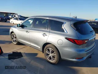 2019 Infiniti QX60 LUXE with VIN 5N1DL0MN1KC520817, listed as a IAAI auction lot 40931500 with 62,926 mi miles. Bid and sale history available at carsss.com. Image 3.