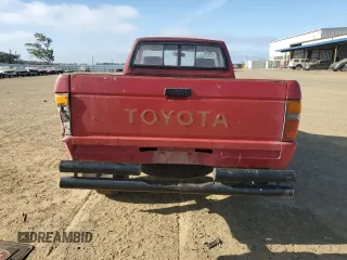 1985 Toyota Pickup с VIN JT4RN60R9F5079593, выставлен на аукционе Copart как лот 59204305 с пробегом 225 444 миль миль и Списание • Salvage title. История ставок и продаж доступна на DreamBid. Изображение 6.