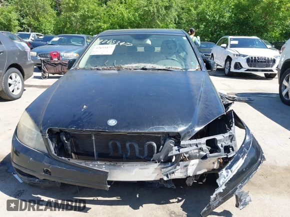 2010 Mercedes-Benz C 300 Sport with VIN WDDGF5EB7AR110938, listed as a IAAI auction lot 42653477 with 117,957 mi miles and . Bid and sale history available at DreamBid. Image 6.