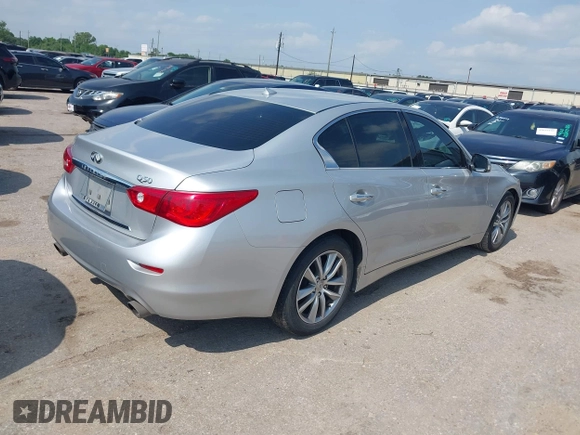 2015 Infiniti Q50 Premium with VIN JN1BV7AP4FM356812, listed as a IAAI auction lot 42135635 with 183,689 mi miles. Bid and sale history available at carsss.com. Image 4.