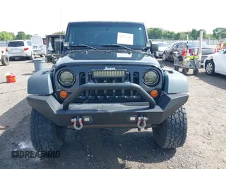 2008 Jeep Wrangler X with VIN 1J4FA24138L521983, listed as a IAAI auction lot 42263960 with 113,971 mi miles and . Bid and sale history available at DreamBid. Image 12.