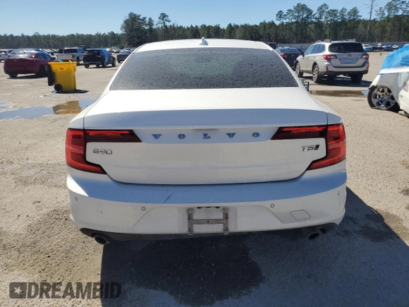 2018 Volvo S90 Momentum with VIN LVY982MK3JP024026, listed as a Copart auction lot 45590905 with 82,121 mi miles and Salvage Title. Bid and sale history available at carsss.com. Image 6.