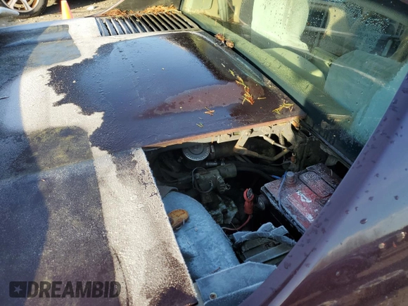 1986 Pontiac Fiero z VIN 1G2PF3793GP210763, wystawiony jako Copart lot #41891075 z przebiegiem 144 219 mil mil oraz Czysty tytuł • Clean title. Historia ofert i sprzedaży dostępna na DreamBid. Obrazek 11.