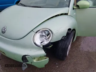 2001 Volkswagen Beetle GLX with VIN 3VWDD21CX1M463267, listed as a IAAI auction lot 41980454 with 120,178 mi miles and . Bid and sale history available at DreamBid. Image 13.