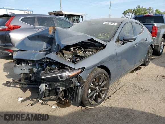 2022 Mazda Mazda3 Hatchback Premium with VIN JM1BPBML0N1511116, listed as a Copart auction lot 43811523 with 16,916 mi miles. Bid and sale history available at carsss.com. Image 1.