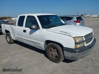 2003 Chevrolet Silverado 1500 LS with VIN 2GCEC19V231403231, listed as a IAAI auction lot 41806044 with 263,116 mi miles. Bid and sale history available at carsss.com. Image 1.