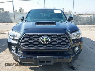 2022 Toyota Tacoma SR5 with VIN 3TMBZ5DN6NM034630, listed as a IAAI auction lot 42733932 with 43,309 mi miles and . Bid and sale history available at DreamBid. Image 12.