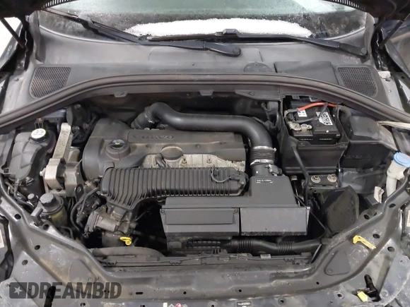 2016 Volvo XC60 T5 Premier with VIN YV4612RK9G2789574, listed as a IAAI auction lot 41497639 with 207,274 mi miles and . Bid and sale history available at DreamBid. Image 10.