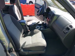 2006 Ford Escape XLS with VIN 1FMYU92Z06KA54222, listed as a IAAI auction lot 41819204 with 145,253 mi miles. Bid and sale history available at carsss.com. Image 5.