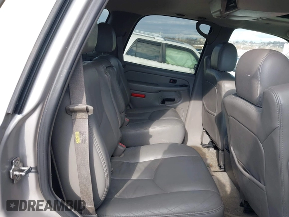 2004 GMC Yukon SLT with VIN 1GKEK13Z64J254137, listed as a IAAI auction lot 41499284 with 147,310 mi miles. Bid and sale history available at carsss.com. Image 8.