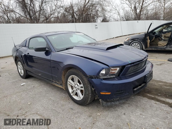 2012 Ford Mustang V6 Premium with VIN 1ZVBP8AM0C5256504, listed as a Copart auction lot 86628894 with 187,417 mi miles and Salvage Title. Bid and sale history available at carsss.com. Image 4.
