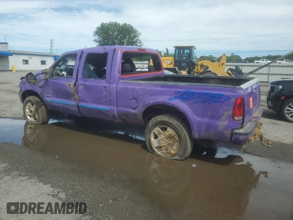 2005 Ford F-250 XL with VIN 1FTSW21P35EC79470, listed as a Copart auction lot 59625705 with 242,454 mi miles and Salvage title. Bid and sale history available at DreamBid. Image 2.