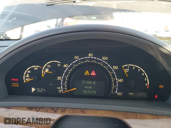 2002 Mercedes-Benz S-Class 5.0L with VIN WDBNG75J42A235671, listed as a Copart auction lot 85327854 with 163,339 mi miles and Clean Title. Bid and sale history available at carsss.com. Image 9.