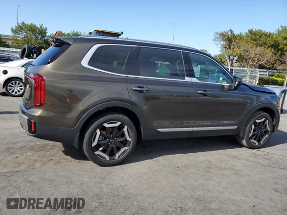 2025 Kia Telluride S with VIN 5XYP64GCXSG612966, listed as a Copart auction lot 51367835 with 105 mi miles and Salvage Title. Bid and sale history available at DreamBid. Image 3.