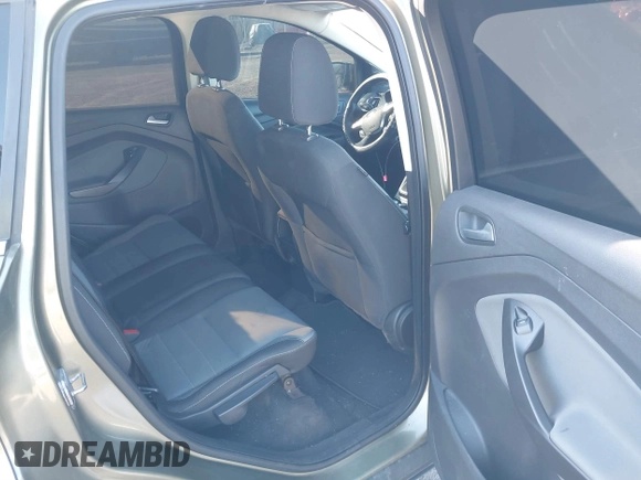 2013 Ford Escape SE with VIN 1FMCU0GX1DUA41932, listed as a IAAI auction lot 41896200 with 190,545 mi miles. Bid and sale history available at carsss.com. Image 8.