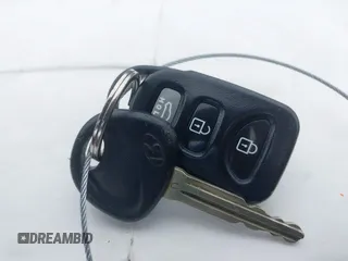 2010 Hyundai Elantra GLS z VIN KMHDU4AD8AU184849, wystawiony jako IAAI lot #42245110 z przebiegiem 173 960 mil mil oraz . Historia ofert i sprzedaży dostępna na DreamBid. Obrazek 11.