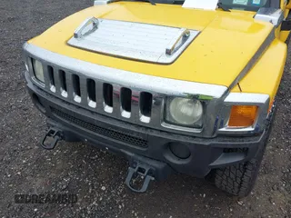 2006 Hummer H3 with VIN 5GTDN136068272592, listed as a IAAI auction lot 42183257 with 160,449 mi miles and . Bid and sale history available at DreamBid. Image 6.