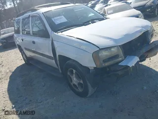 2005 Chevrolet TrailBlazer LS with VIN 1GNES16S656198450, listed as a IAAI auction lot 41683002 with 190,808 mi miles. Bid and sale history available at carsss.com. Image 1.